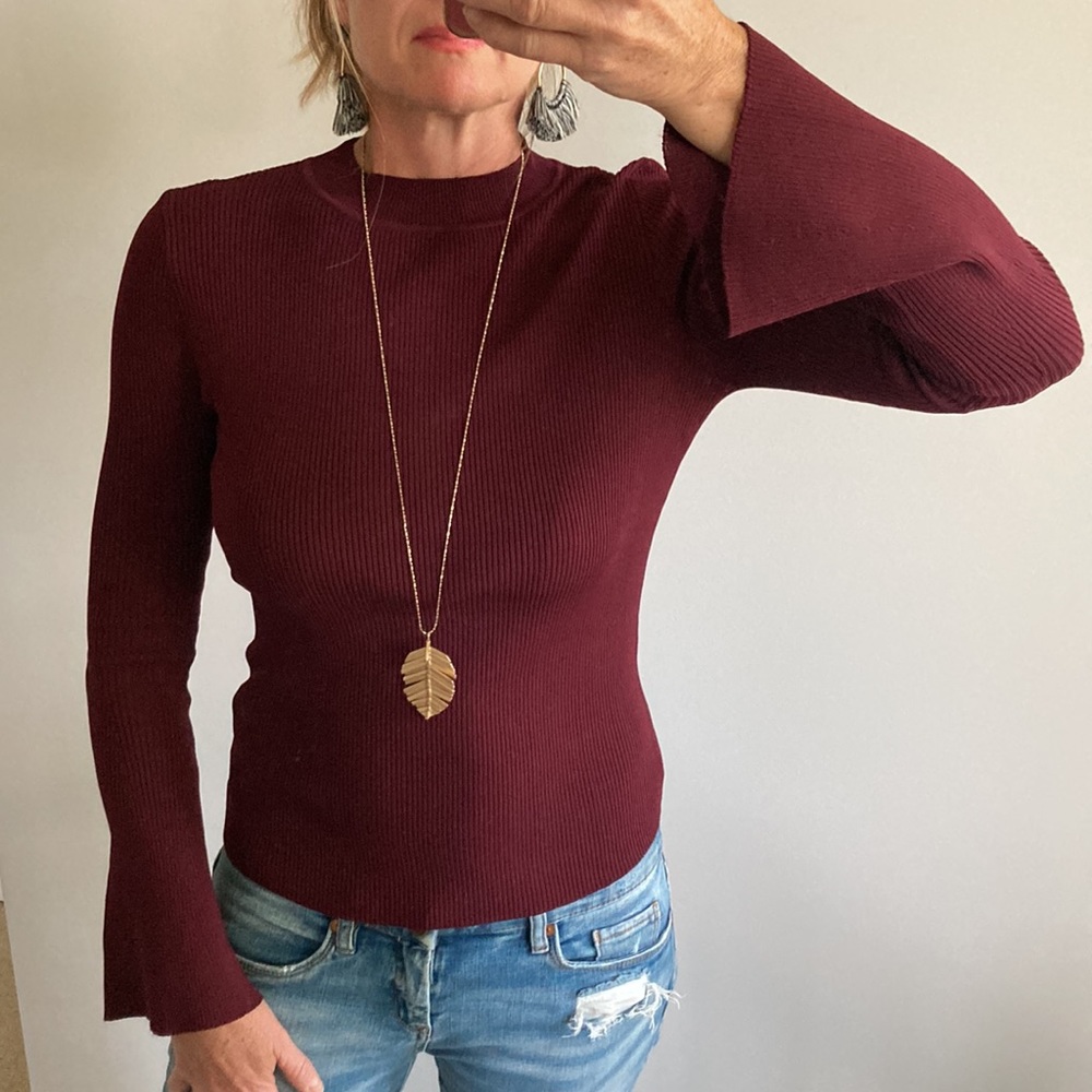 Wine Color Flare Sleeve Ribbed Knit Top - Picture 2 of 11